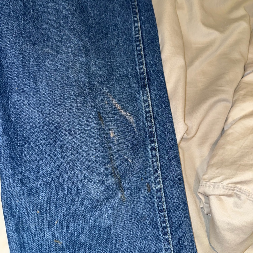 Wrangler Blue Relaxed Fit Jeans Timeless Style - Picture 8 of 9